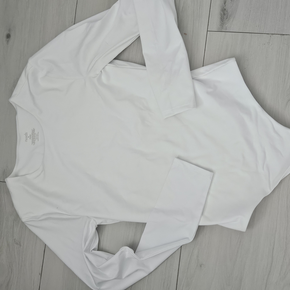 nuuds Classic White Long Sleeve Bodysuit